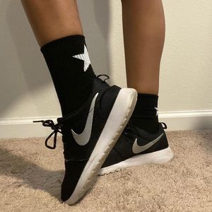 nike roshe running shoes